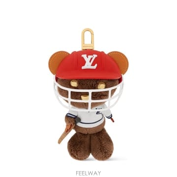 (국내A/S가능) 루이비통 LV 루이 베어 크리켓 폴리에스터 남성 백참 가방참 브라운 M03678
