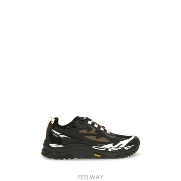 Off White 26FW ����ȭ��Ʈ ����Ŀ�� OF05800001 BLK BLACK26FW ����ȭ��Ʈ ����Ŀ�� OF05800001 BLK BLACK