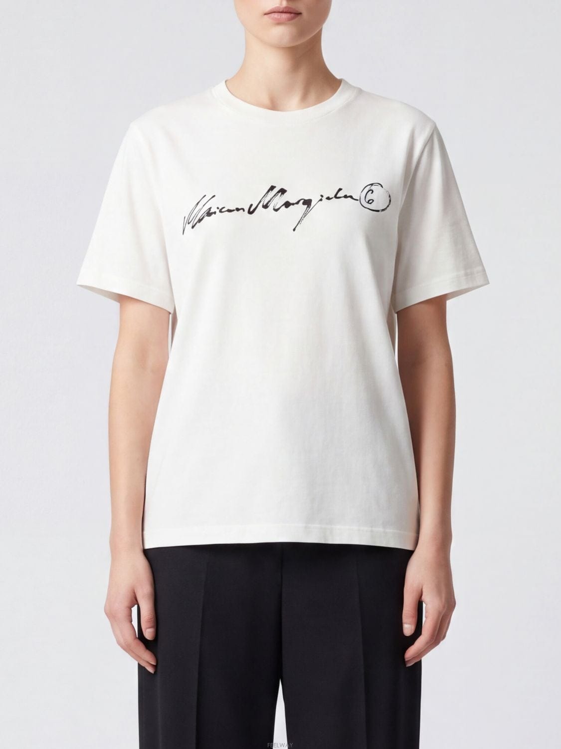 Maison Margiela [A6] MM6 ���� ���������� S52GC0368M20258 ���� Ƽ���� S52GC0368M20258-101[A6] MM6 ���� ���������� S52GC0368M20258 ���� Ƽ���� S