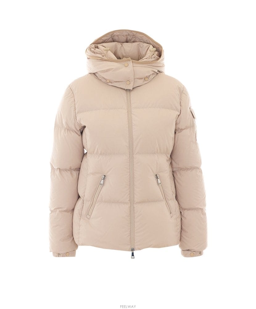 Moncler 26 F/W ��Ŭ���� FOURMINES �ٿ� ���� 1A001 97/5 B001236585326 F/W ��Ŭ���� FOURMINES �ٿ� ���� 1A001 97/5 B001236