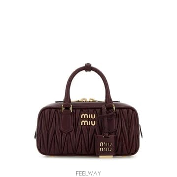 Miu Miu 26FW �̿�̿� �Ƹ�ī�� �ΰ� ��Ʈ�� 5BB142VOONAN88 F0007 Purple26FW �̿�̿� �Ƹ�ī�� �ΰ� ��Ʈ�� 5BB142VOONAN88 F000