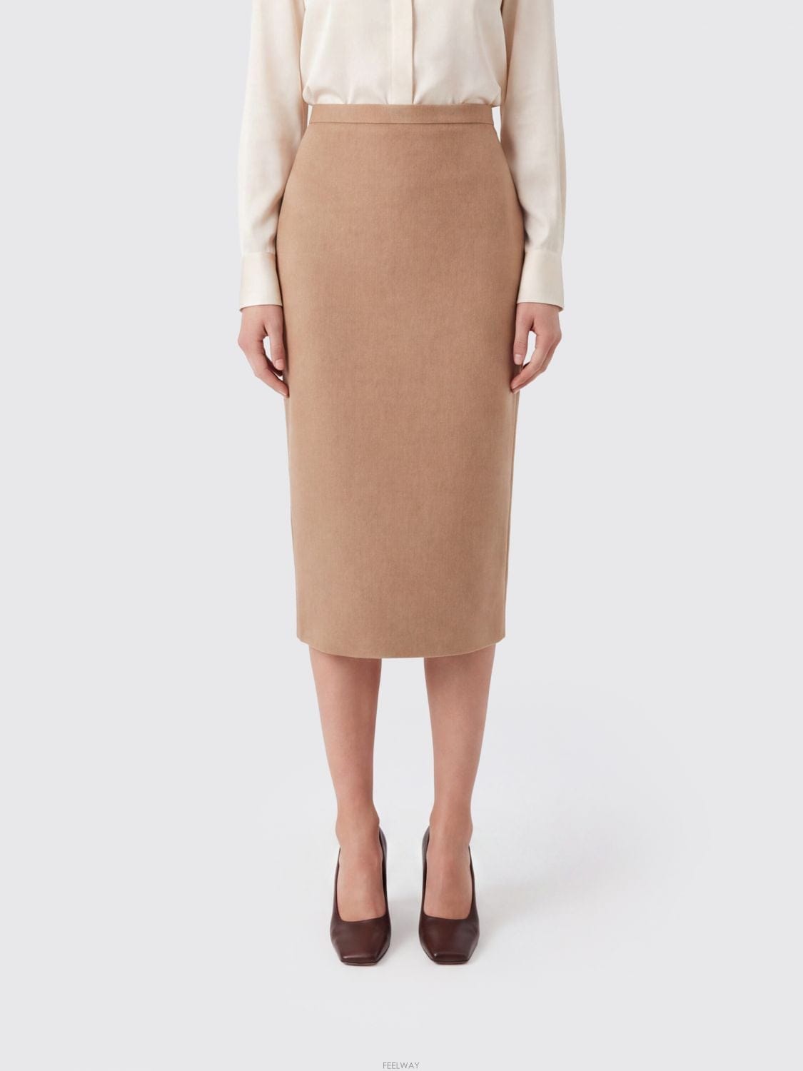 Max Mara [A6] �������� 2621106012600 ���� �̵� ��ĿƮ 2621106012600-001[A6] �������� 2621106012600 ���� �̵� ��ĿƮ 262110601