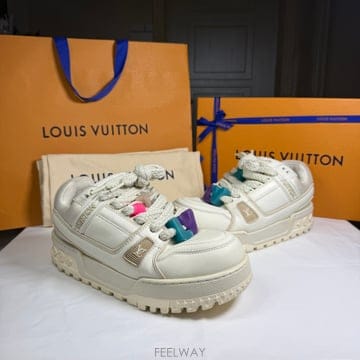 Louis Vuitton [6.5������]���̺��� LV Ʈ���̳� �ƽ� ����Ŀ�� ȭ��Ʈ[6.5������]���̺��� LV Ʈ���̳� �ƽ� ����Ŀ�� ȭ��Ʈ