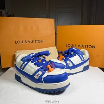Louis Vuitton [7.5������]���̺��� LV Ʈ���̳� �ƽ� ����Ŀ�� ����[7.5������]���̺��� LV Ʈ���̳� �ƽ� ����Ŀ�� ����