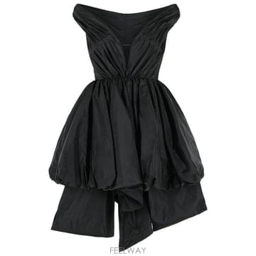 Blumarine 26FW ���縶�� �� ���ǽ� NF6011T886422222 Black26FW ���縶�� �� ���ǽ� NF6011T886422222 Black