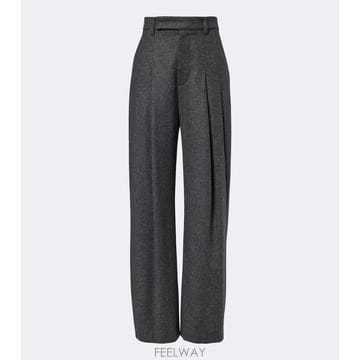Brunello Cucinelli 26 FW ���ڷ� ��ġ�ڸ� �� ĳ�ù̾� ���̵� ���� TP58198811626 FW ���ڷ� ��ġ�ڸ� �� ĳ�ù̾� ���̵� ���� TP5819