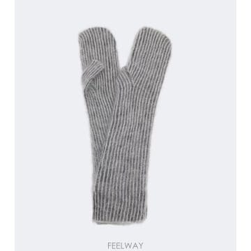 Brunello Cucinelli 26 FW ���ڷ� ��ġ�ڸ� ��Ʈ ����� �� ������ �尩 TP58201365426 FW ���ڷ� ��ġ�ڸ� ��Ʈ ����� �� ������ �尩 TP5