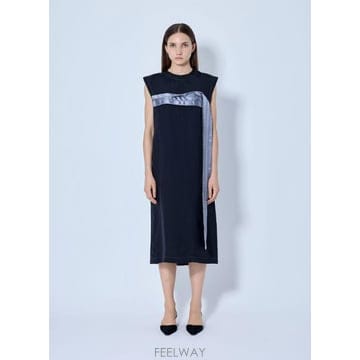Marni 26 FW ������ ���� ��ƾ �������� �ִ� �μҸ� �̵� �巹�� mni0265001blk26 FW ������ ���� ��ƾ �������� �ִ� �μҸ� �̵� �巹