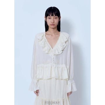 GANNI 26 FW ���� ���� ���ڽ� ��ũ �Ϻ�Ÿ�� ���� ����콺 gan0266001wht26 FW ���� ���� ���ڽ� ��ũ �Ϻ�Ÿ�� ���� ����콺 g
