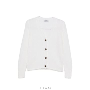 | Other Brand | 26FW BASE  �� V Necked ����� B8458034201 TP57911366526FW BASE  �� V Necked ����� B8458034201 TP579113665