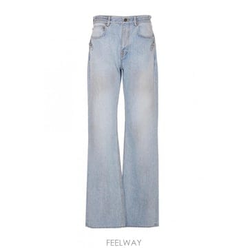 Balenciaga 26SS �߷��þư� ���� ��Ƽ 849953TTW744200 TP57923730826SS �߷��þư� ���� ��Ƽ 849953TTW744200 TP579237308