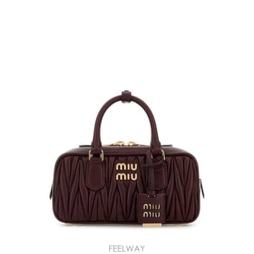 Miu Miu [X45]�̿�̿� 5BB142VOONAN88 F0007 ���� ��Ʈ�� ���۹� ž�ڵ�� �ڵ�� Grape lea[X45]�̿�̿� 5BB142VOONAN88 F0007 ���� ��Ʈ�� ���۹� 