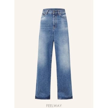 Acne 1981 ���ַ� �� �� 100318726717000 TP5817305691981 ���ַ� �� �� 100318726717000 TP581730569
