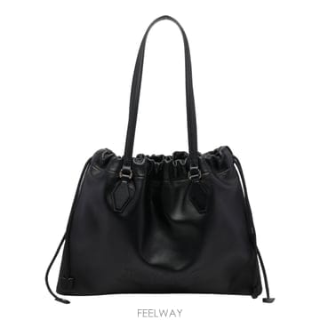 26FW 지미 추 라지 드로스트링 토트 백 DRAWSTRINGTOTEMZKPBLACKLIGHTGOLD TP5