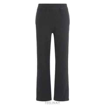 Givenchy 26SS ����� ���� ���� with ����ƽ ���̽�Ʈ �� �ڼ� �ΰ� on the Back in ��ư for26SS ����� ���� ���� with ����ƽ ���̽�Ʈ �� �ڼ� 