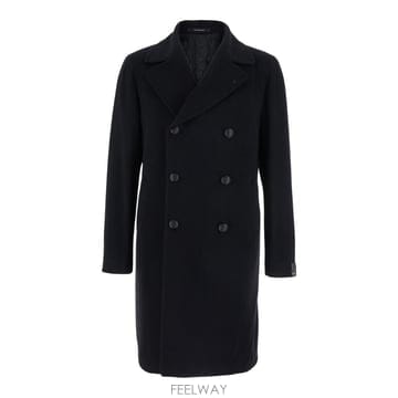 Tagliatore �����ƶǷ� ���� ��Ʈ with Notched Revers �� Button Ŭ���� in �� for �� ARDE�����ƶǷ� ���� ��Ʈ with Notched Revers �� Button Ŭ