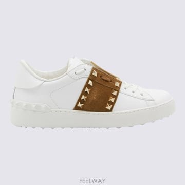 26FW 발렌티노 락스터드 Untitled 스니커즈 In 카프 스킨 9W2S0A01ZBV3DZ TP57692