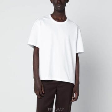 | Other Brand | 26FW ���� Mauro ȭ��Ʈ T ���� in ������ ��ư MFW25MAUROCOCLE TP57942941926FW ���� Mauro ȭ��Ʈ T ���� in ������ ��ư MFW25MAUR
