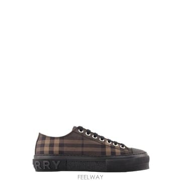 Burberry ������ üũ �ο�ž ����Ŀ�� 8130986A1001 DARKBROWNIPCHK TP979766977������ üũ �ο�ž ����Ŀ�� 8130986A1001 DARKBROWNIPCH