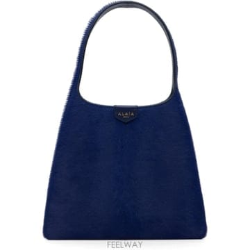 26 FW 알라이아 블루 송치 핸드백 262483F046005