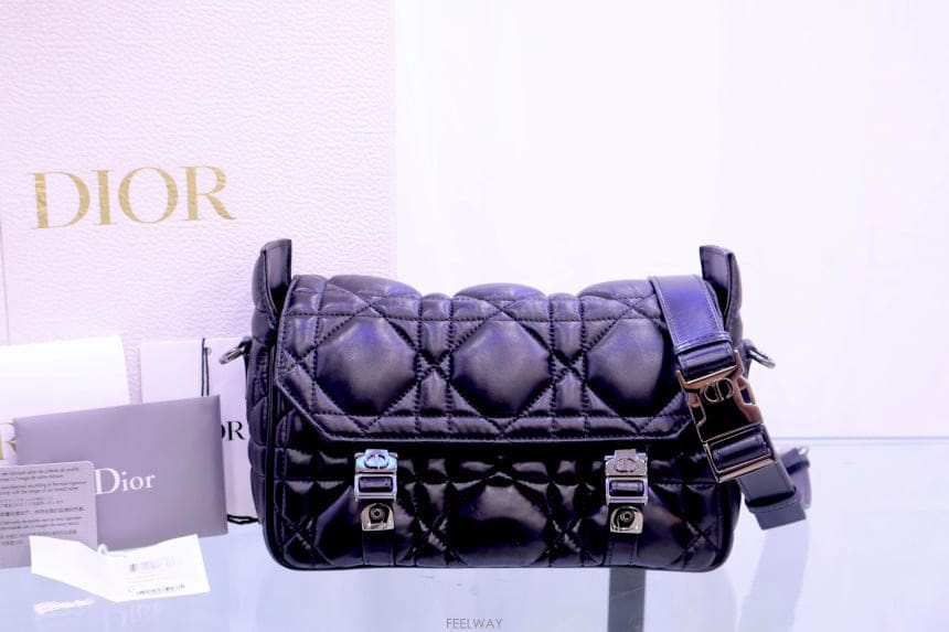 DIOR ��� ��ũ�α�� ķ���� ���� ��� ũ�ν��� M1243BMIG_M900_TU ��ȭ��Ǯ�µ�� ��ũ�α�� ķ���� ���� ��� ũ�ν��� M1243BMIG_