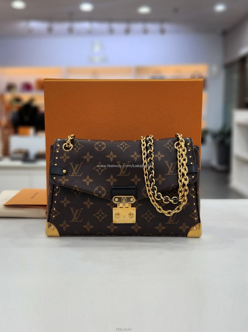 Louis Vuitton ���̺��� ���׷� Ʈ��Ű ü�� ����� ����Ĩ M14526���̺��� ���׷� Ʈ��Ű ü�� ����� ����Ĩ M14526