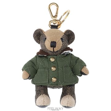 Burberry ������ ���� üũ ĳ�ù̾� ���� Ű�������� ���� üũ ĳ�ù̾� ���� Ű��