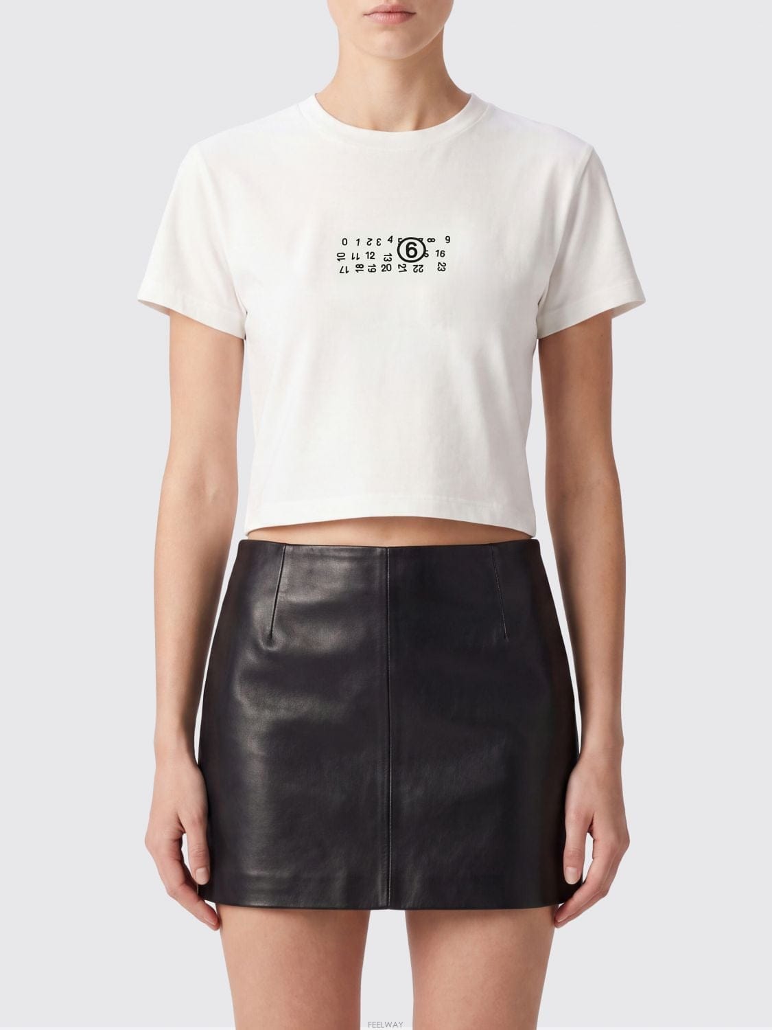 Maison Margiela [A6] MM6 ���� ���������� S52GC0369M20258 ���� Ƽ���� S52GC0369M20258-101[A6] MM6 ���� ���������� S52GC0369M20258 ���� Ƽ���� S