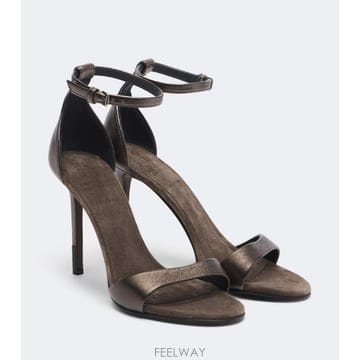 Brunello Cucinelli ������� ���ڷ� ��ġ�ڸ� Monili ��Ż�� ���� ���鱹����� ���ڷ� ��ġ�ڸ� Monili ��Ż�� ���� ����