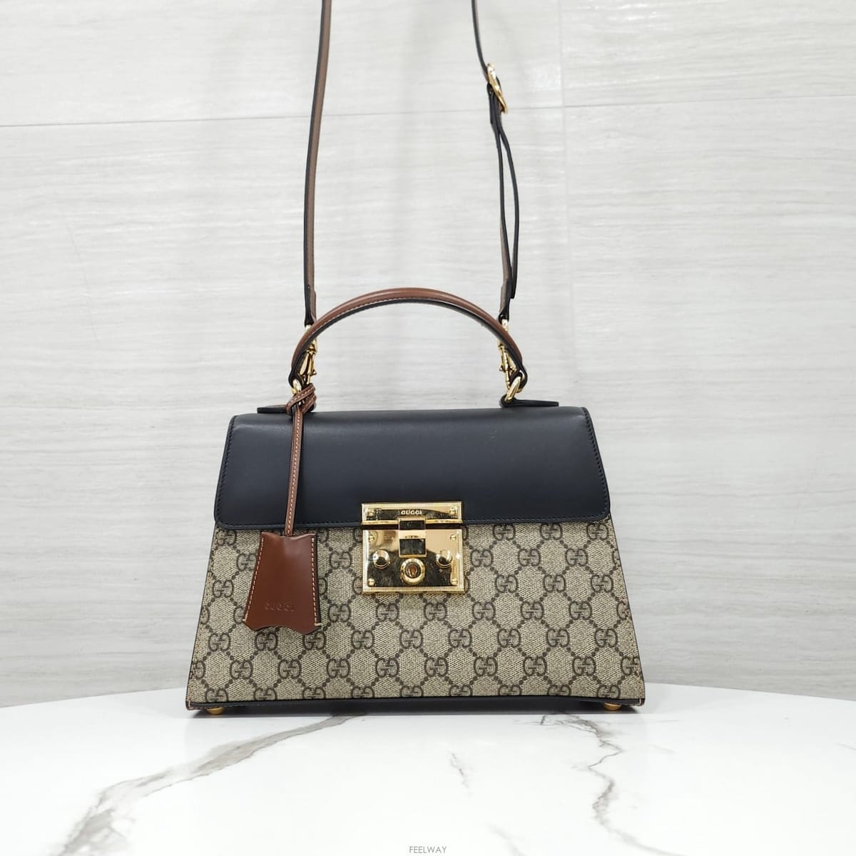 GUCCI [������] ���� �е�� GG ������ ž�ڵ�� ��� ��� 453188[������] ���� �е�� GG ������ ž�ڵ�� ��� ��� 4531