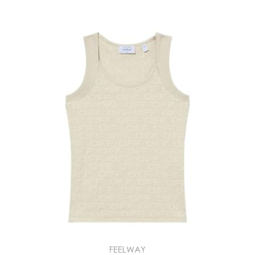 Off White �δ��� Off-White ����ȭ��Ʈ ������ �����긮�� ž�δ��� Off-White ����ȭ��Ʈ ������ �����긮�� ž