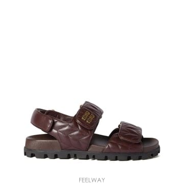 Miu Miu �δ��� MIU MIU �̿�̿� ���ǵ� �����δ��� MIU MIU �̿�̿� ���ǵ� ����
