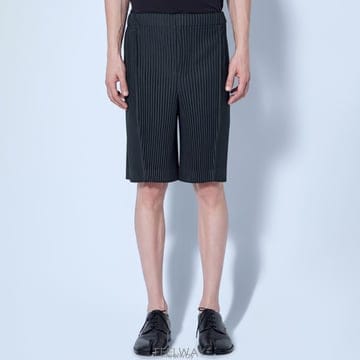 Issey Miyake 26 FW �ȹ� �ø��� �̼��̹̾��� August ���� ��ũ�׷��� HP68JF08326 FW �ȹ� �ø��� �̼��̹̾��� August ���� ��ũ�׷��� 