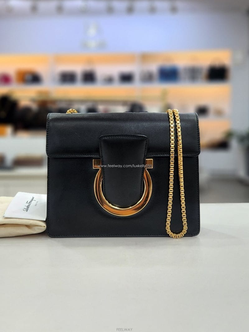 Ferragamo �䷹���� ����䷹ Ż���� ü�� ũ�ν��� 21F893�䷹���� ����䷹ Ż���� ü�� ũ�ν��� 21F893