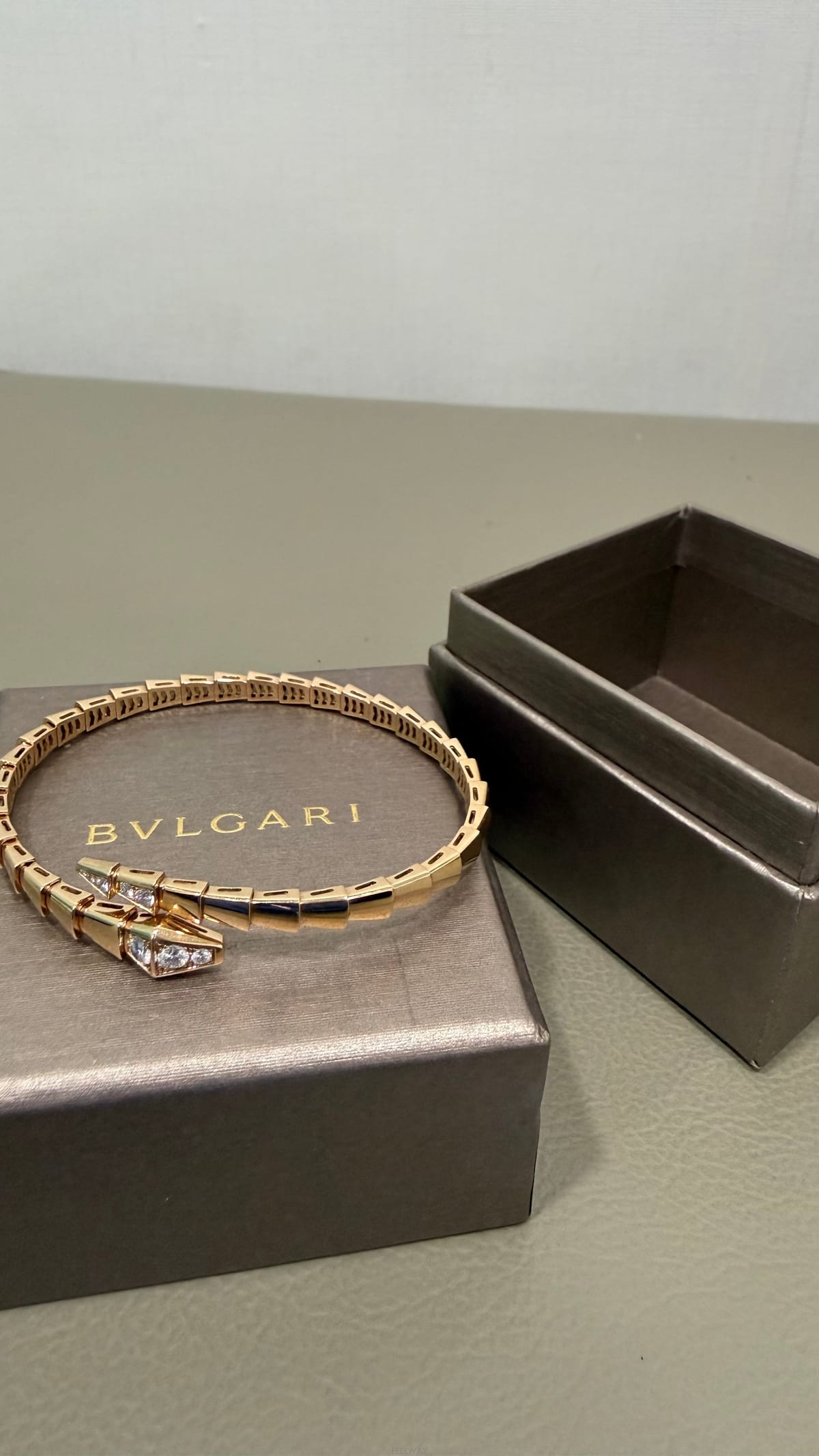 BVLGARI �Ұ��� ������Ƽ 17ȣ ���̾� ��ۺҰ��� ������Ƽ 17ȣ ���̾� ���