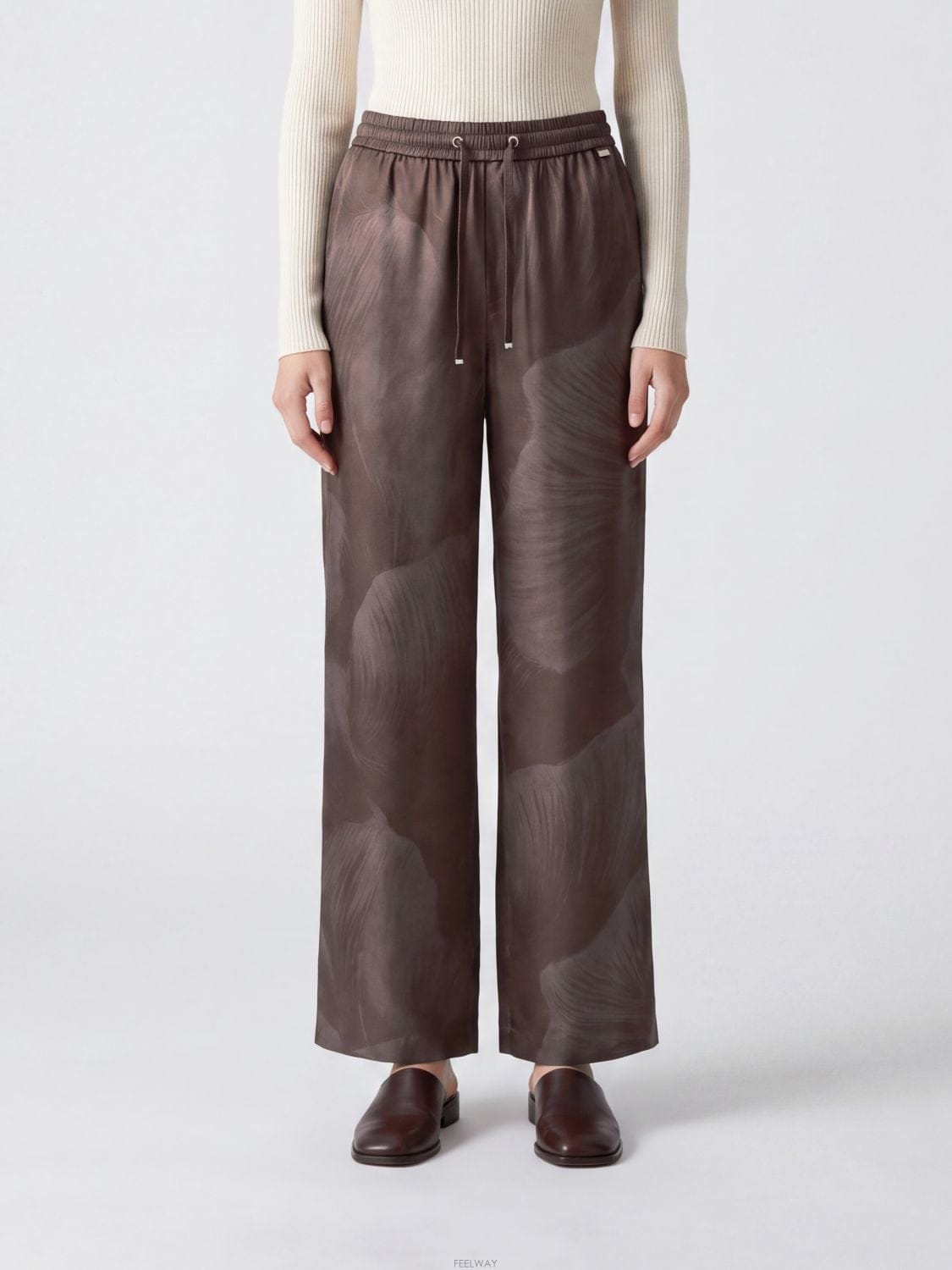Herno [A6] ������ PT00056DR16019P ���� ���� PT00056DR16019P-8810[A6] ������ PT00056DR16019P ���� ���� PT00056DR16019P-
