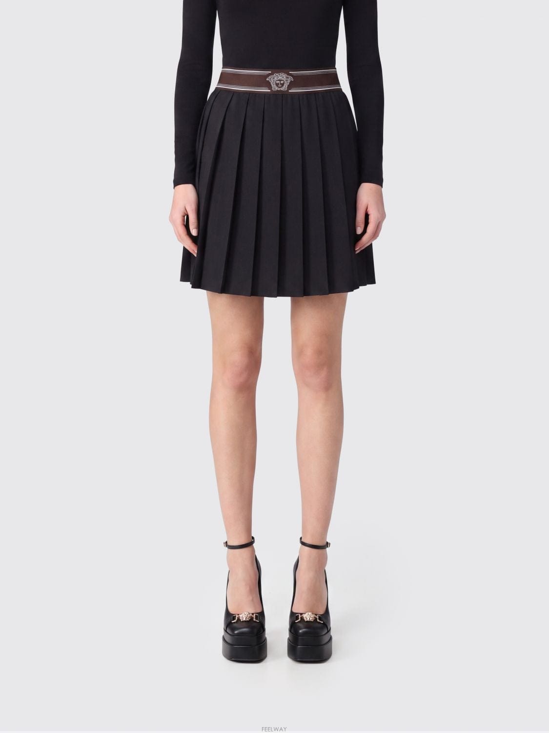 Versace [A6] ������ü 10258811A17669 ���� �̵� ��ĿƮ 10258811A17669-1B000[A6] ������ü 10258811A17669 ���� �̵� ��ĿƮ 10258811