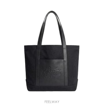 Maison Kitsune 26FW ����Ű���� ��Ʈ�� MRUBT19WB0026 P199 BLACK26FW ����Ű���� ��Ʈ�� MRUBT19WB0026 P199 BLACK