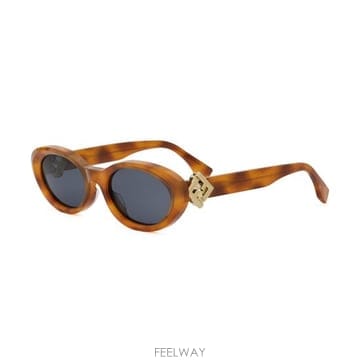 FENDI 26FW ��� ���۶� FE40140U BROWN26FW ��� ���۶� FE40140U BROWN