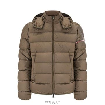 Moncler 26FW ��Ŭ���� �е� 1A00141599Q0 827 KHAKI26FW ��Ŭ���� �е� 1A00141599Q0 827 KHAKI
