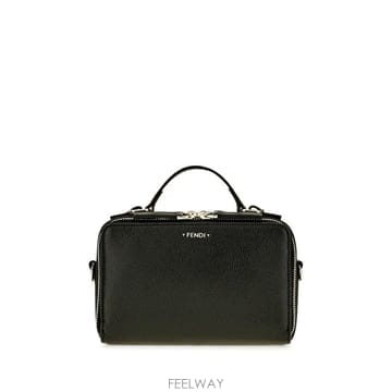FENDI 26FW ��� �������� 7VA703B138 F0QA1 Black26FW ��� �������� 7VA703B138 F0QA1 Black