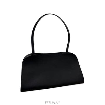 THE Row 26FW ���ο� Ŭ��ġ �Ŀ�ġ W1774 L72BLANS BLACK26FW ���ο� Ŭ��ġ �Ŀ�ġ W1774 L72BLANS BLACK