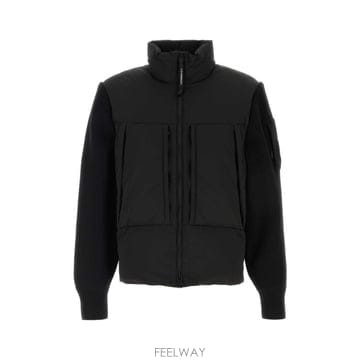 26FW 씨피 컴퍼니 패딩 21CMKN051A006390M 999 Black
