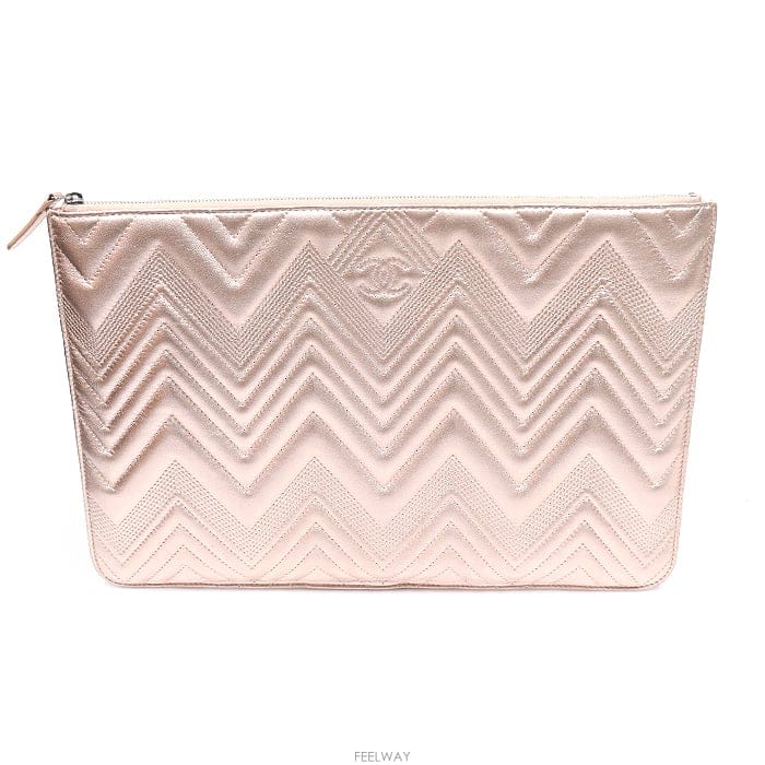 CHANEL Chanel(����) ����Ʈ ��ũ ��Ż�� ����Ų ����� �ڽ���ƽ ���̽� Ŭ��ġ (22����)Chanel(����) ����Ʈ ��ũ ��Ż�� ����Ų ����� �ڽ���ƽ