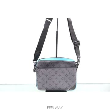 Louis Vuitton �߰� ���̺��� Ʈ���� �޽��� �������� ��� ũ�ν��� M11648�߰� ���̺��� Ʈ���� �޽��� �������� ��� ũ�ν��� M11