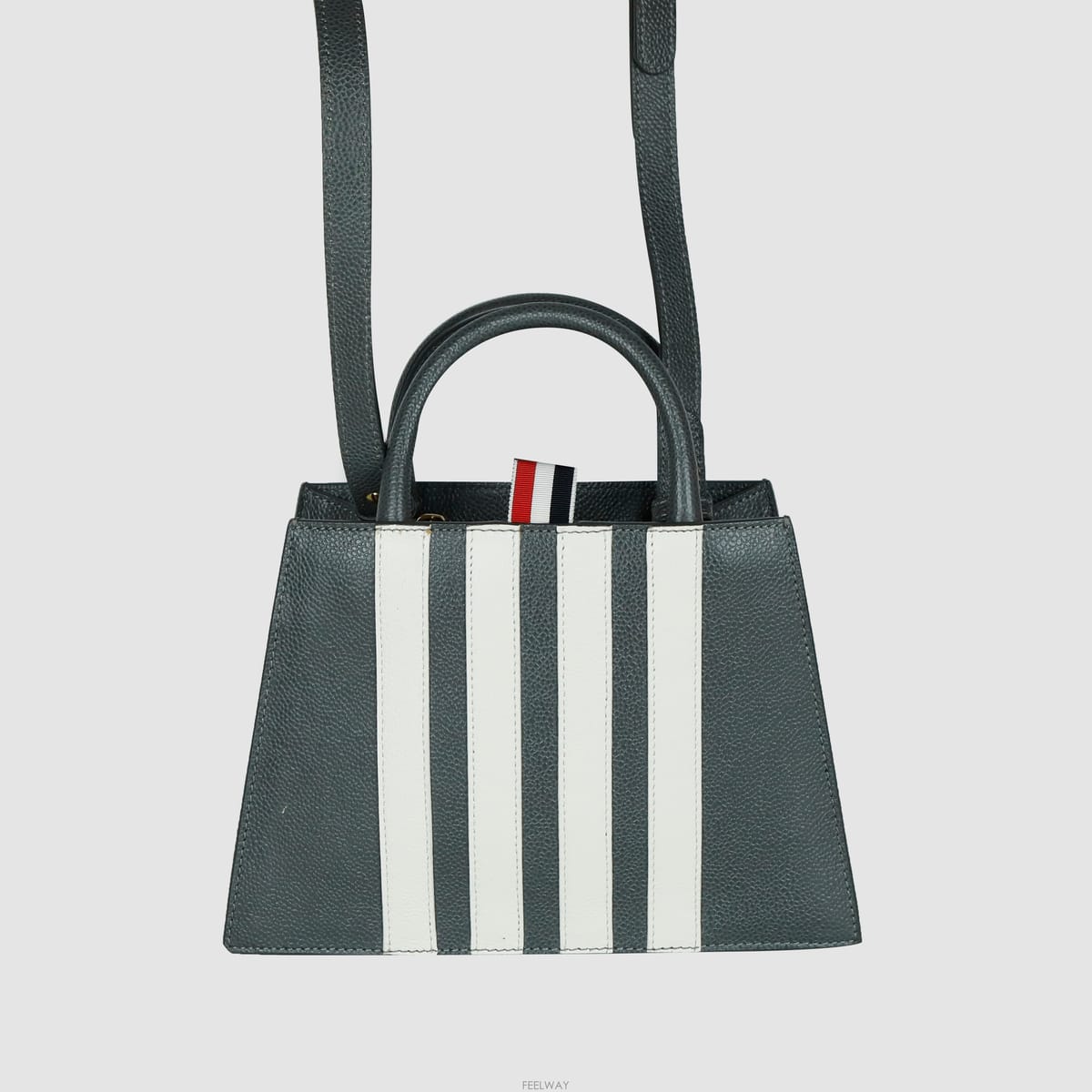 Thom Browne [�Ƹ�����]�̴� ����� ��� �׷��� Ʈ������ ��Ʈ�� ũ�ν���UAG082A[�Ƹ�����]�̴� ����� ��� �׷��� Ʈ������ ��Ʈ�� ũ