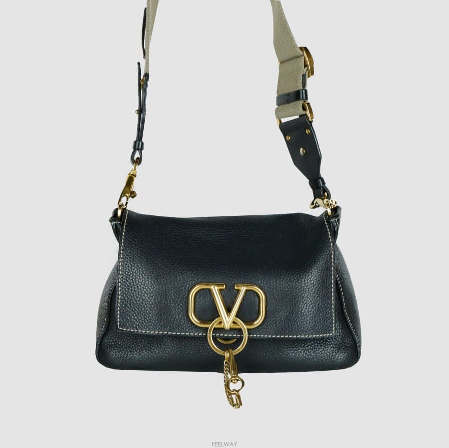 Valentino [�Ƹ�����]�߷�Ƽ�� ���̸� V�� ����� ũ�ν���[�Ƹ�����]�߷�Ƽ�� ���̸� V�� ����� ũ�ν���