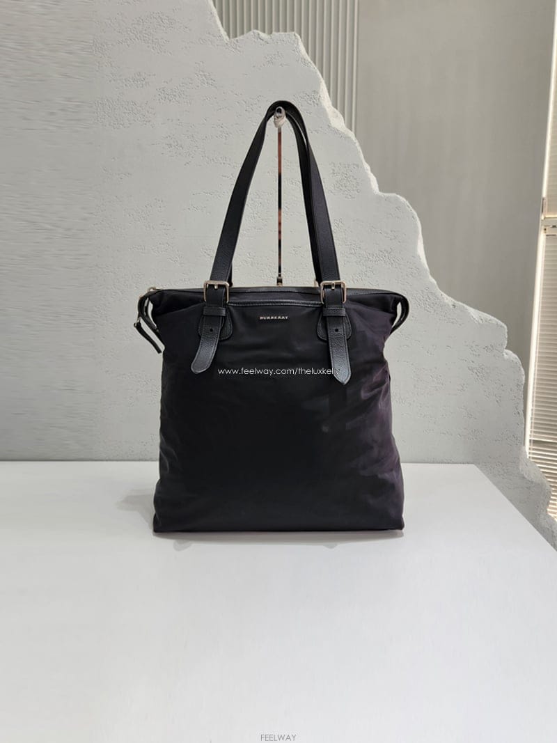 Burberry ������ Ʈ���� ���Ϸ� ����� 80198991������ Ʈ���� ���Ϸ� ����� 80198991