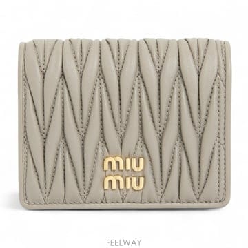 Miu Miu ���׶�� ���� ������ 5MV204 AFPP F0D32���׶�� ���� ������ 5MV204 AFPP F0D32