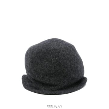 Armani 25FW �������� �Ƹ����� CLOCHE EW002448AF18398U8116 TP57819208725FW �������� �Ƹ����� CLOCHE EW002448AF18398U8116 TP5